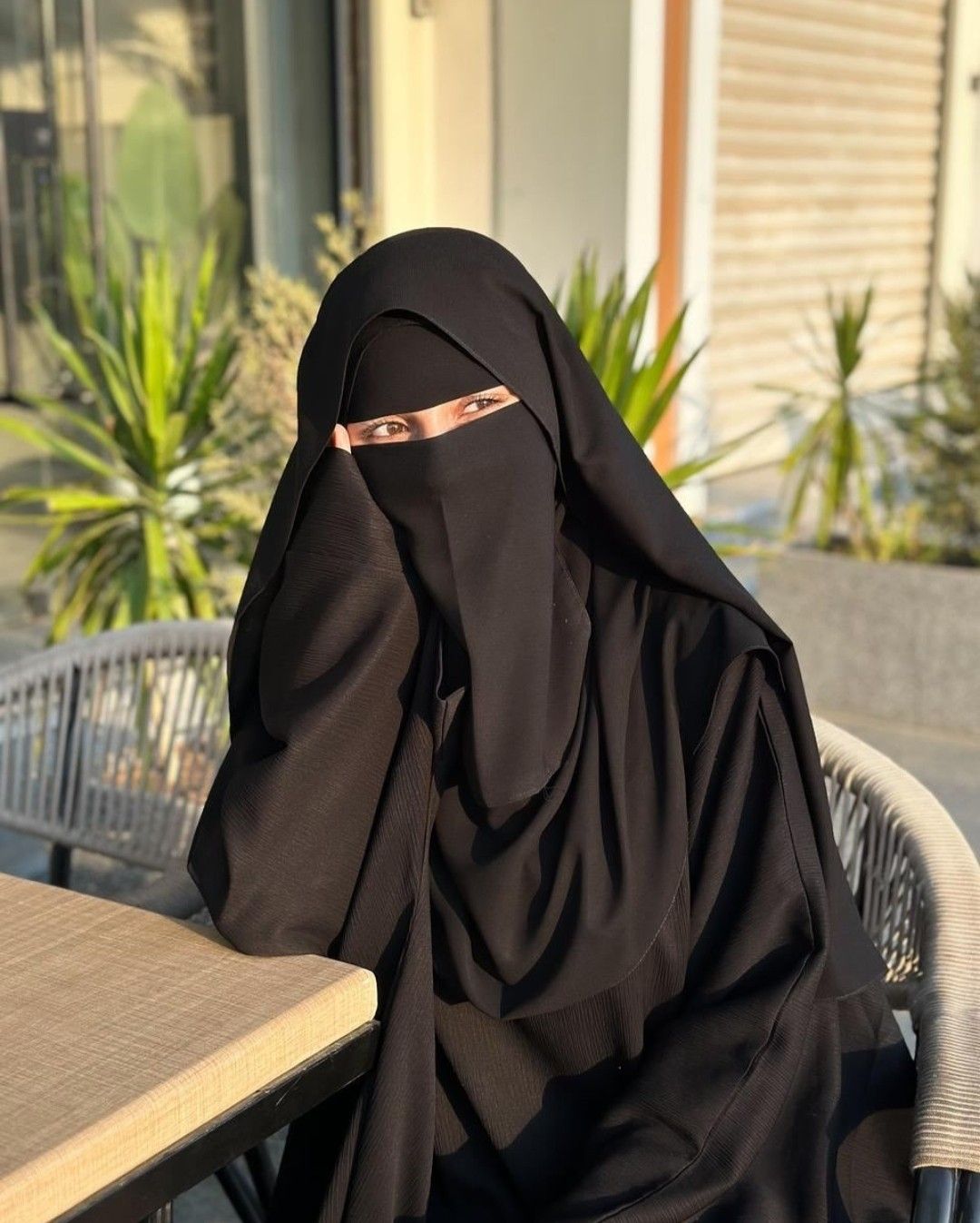 قمر أبو نجم